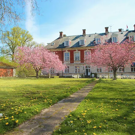 Hvedholm Slotshotel-2