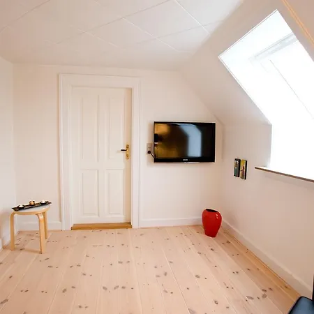 Den Gamle Købmandsgaard Bed&Breakfast-2