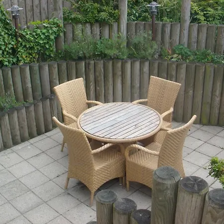 Sonderstrand Bed & Breakfast-3