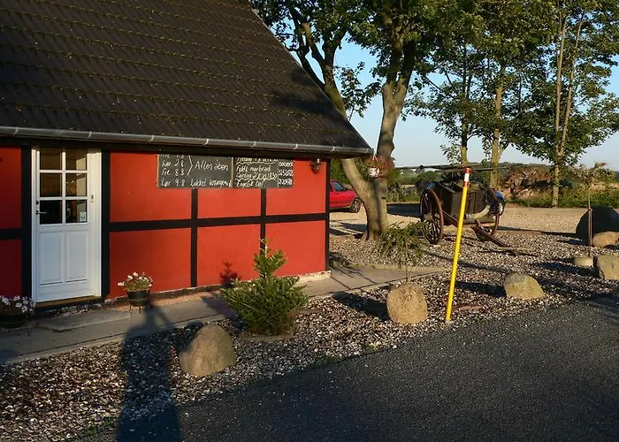Jungshoved Kro B&B