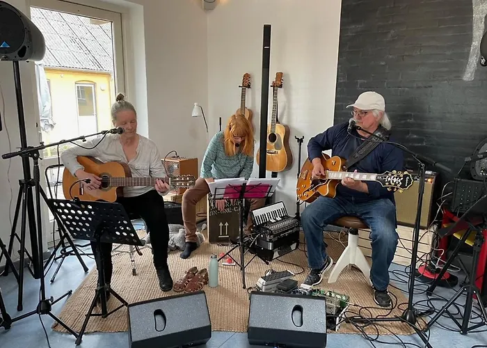 Room 19 - Hawkraft kulturhotel Vestervig