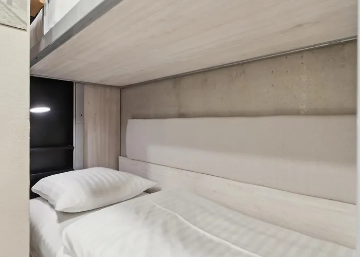 Hotel Fyrtojet - We Give Less You Save More Odense