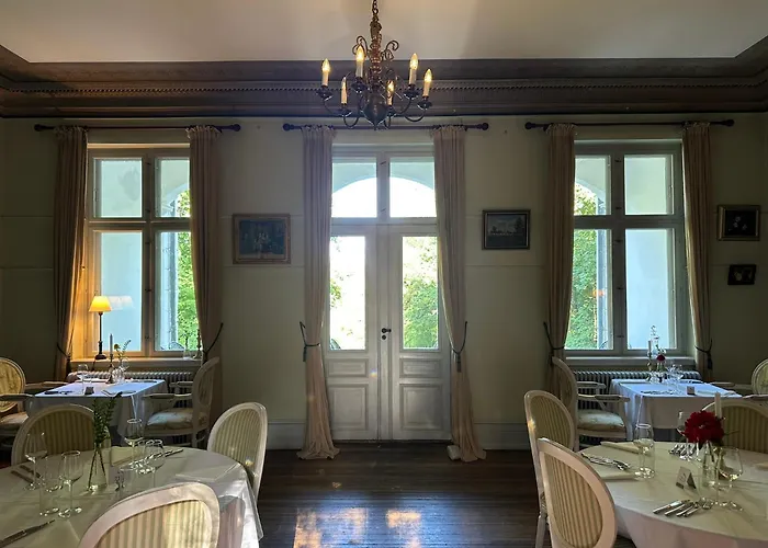 Liselund Ny Slot Hotel Borre