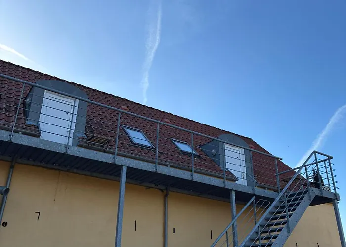 Gammel Løgten Strandkro