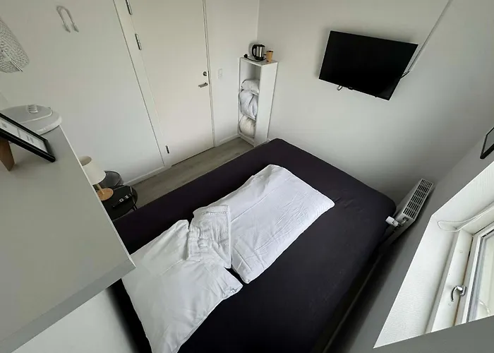 Slottets Anneks Hotel Rønne
