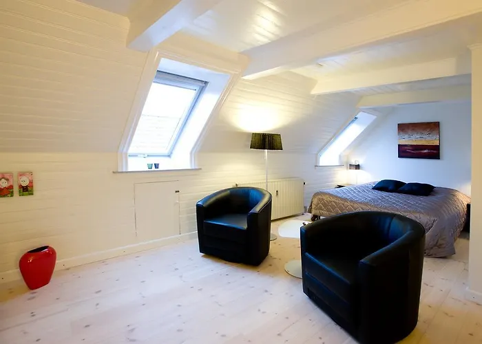 Den Gamle Kobmandsgaard Bed & Breakfast Ribe